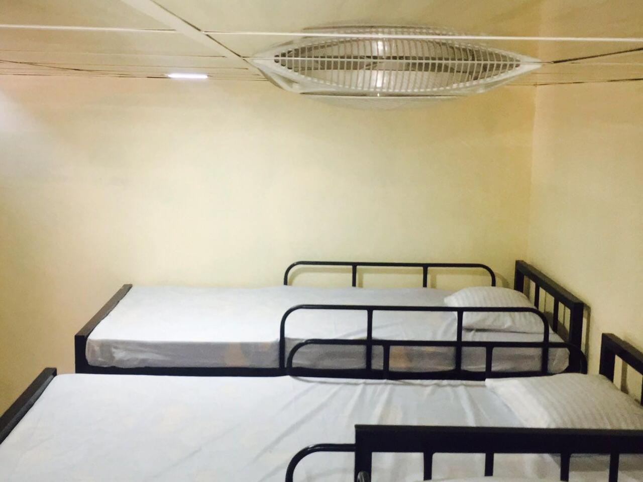 J Hostel แคนดี้ ภายนอก รูปภาพ