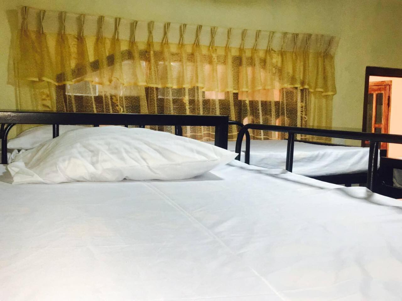 J Hostel แคนดี้ ภายนอก รูปภาพ